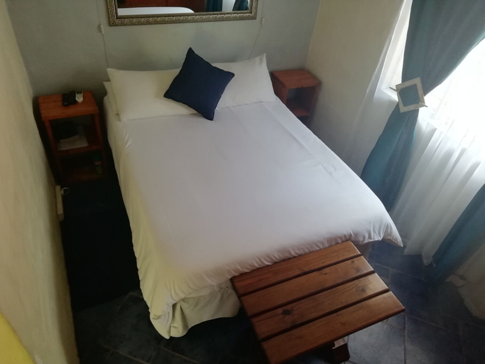 Bedroom 3, Zebra Guest House, Waterberg