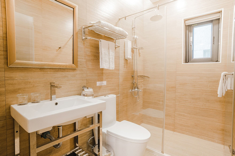 Bathroom 3
