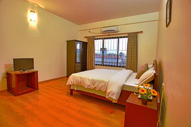 Bedroom 3, Hotel Crown Himalayas, Gandaki
