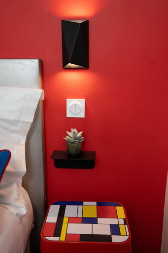 Bedroom 3, Hotel du Mont Dore, Paris