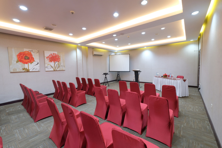 Business Facilities 29