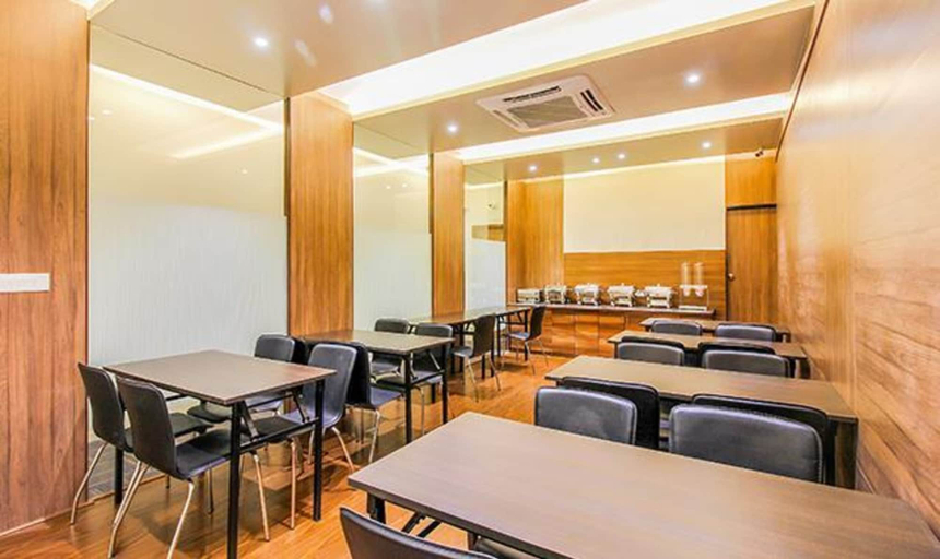 Food & Drinks 4, Fabhotel Rk International, Mumbai Suburban