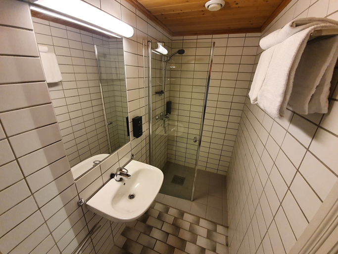 Bathroom 5, Vertshuset Røros, Røros