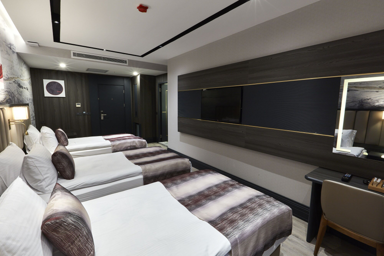 Bedroom 2, Ramada by Wyndham Istanbul Umraniye, Ümraniye