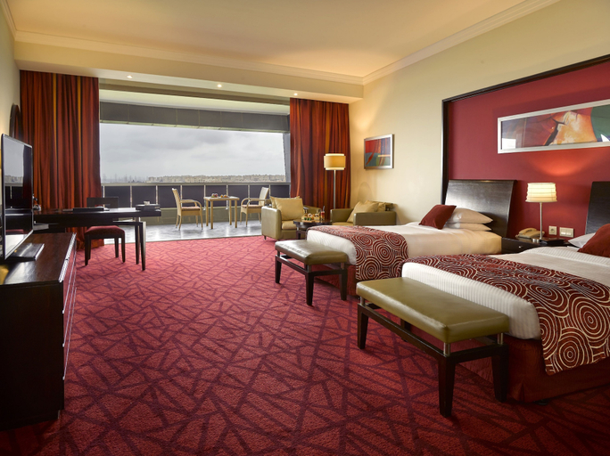 Bedroom 3, Radisson Blu Hotel & Convention Center, Alexandria, Al-'Amriyah