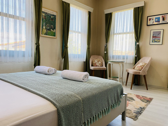 Bedroom 2, Garden Palace Boutique Hotel, Kuşadası