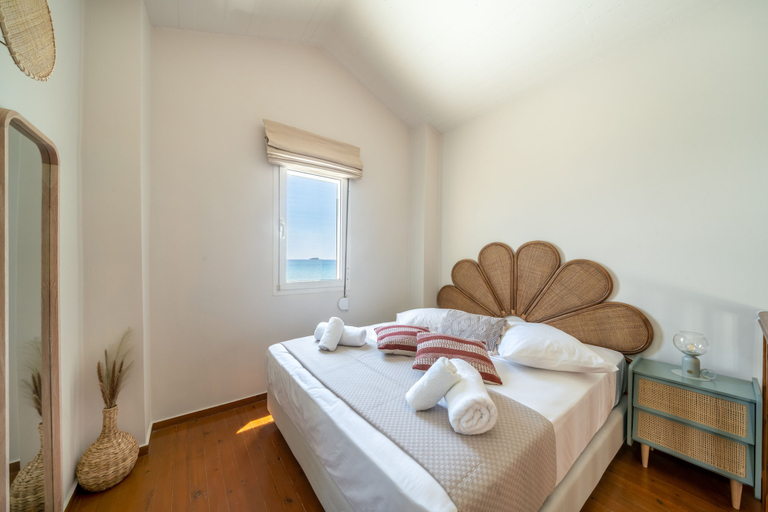 Bedroom 4, Grand Bleu Anastazia, Peloponnese
