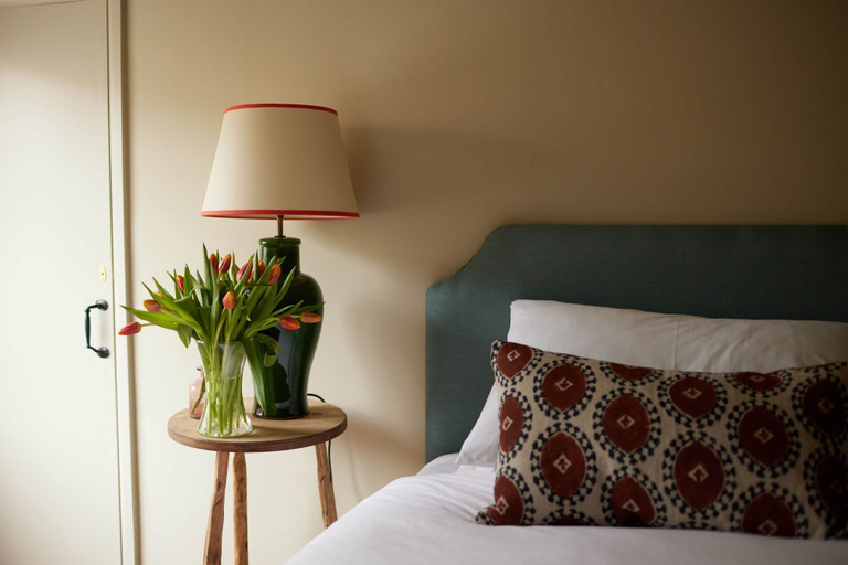 Bedroom 2, The Queen's Head, Wiltshire