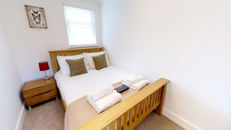 Bedroom, Signet Apartments - Coronation House, Cambridgeshire