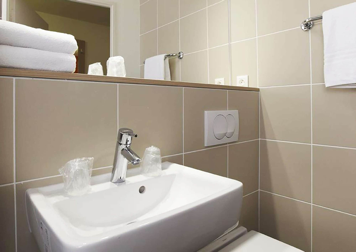 Bathroom 3