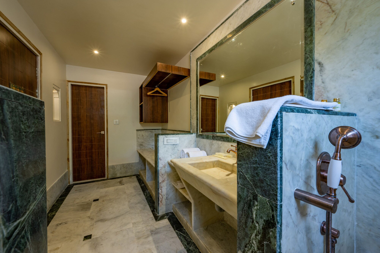 Bathroom 4, Aangan Resort Ranthambore, Sawai Madhopur