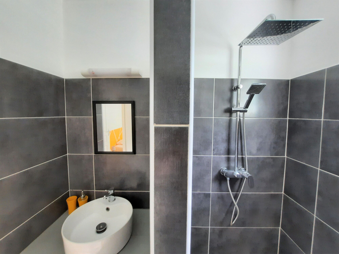 Bathroom 4, Gîte Cannelle, Saint-François