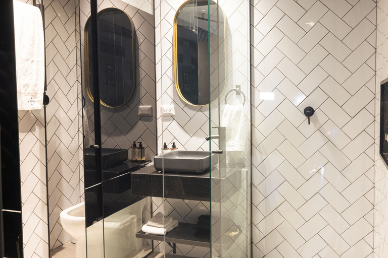 Bathroom 3, Hotel Helene, Medellín