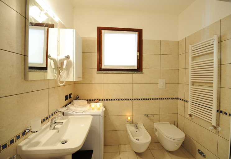 Bathroom, Residence Eden Magnolia 15, Como