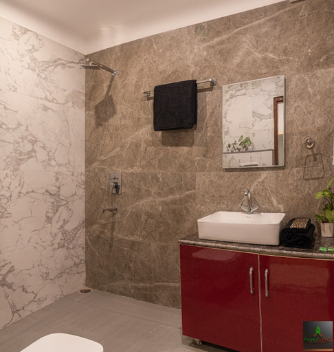 Bathroom 4, The Cloud Berry, Solan