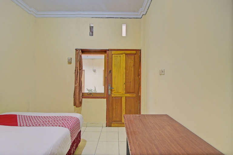 Bedroom 3, OYO 92964 Kost 99, Manado