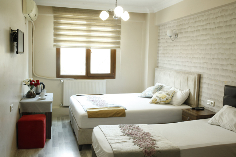 Bedroom 4, Birlik Hotel, Fatih