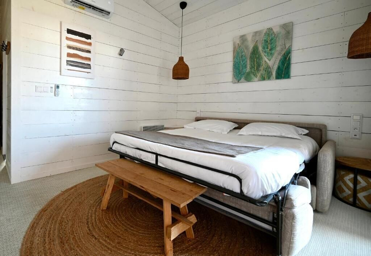 Bedroom 3, Lodges de Camargue, Bouches-du-Rhône