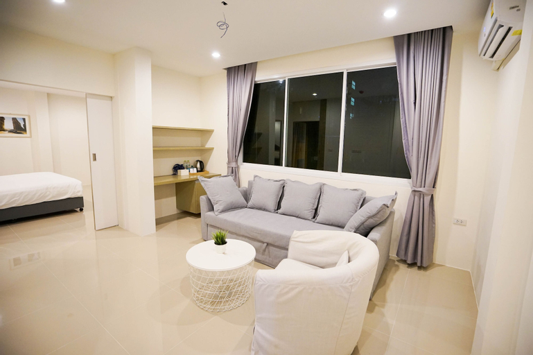 Bedroom 9