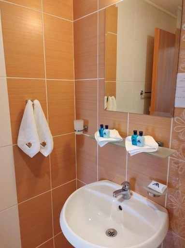 Bathroom 4, July Morning Seaside Resort, Kavarna