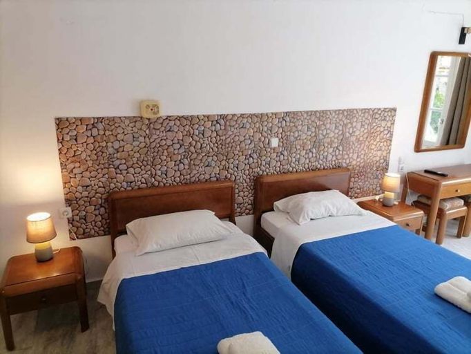 Bedroom 2, Katerina Apartments, South Aegean