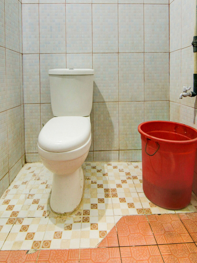 Bathroom 3, OYO 2690 Hotel Tampan, Pekanbaru