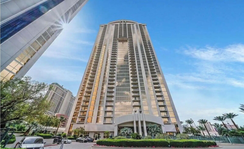 Exterior & Views 2, LUXE 702 MGM Signature 1 BR 2 BTH SUITE, Clark