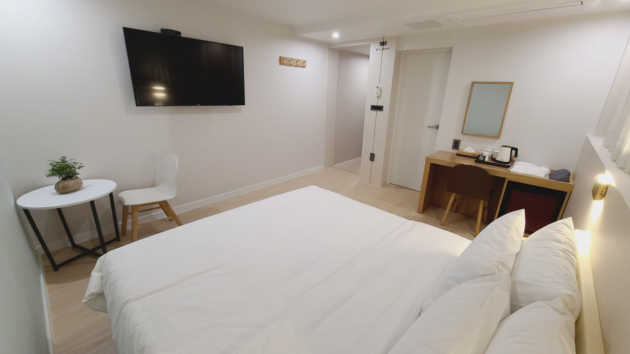 Bedroom 5, Hotel Andrest, Sasang