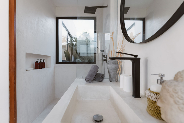 Bathroom 4, Casa Dia, Badung