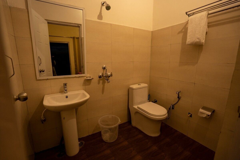 Bathroom 3, Himalayan Camps and Resort, Tehri Garhwal