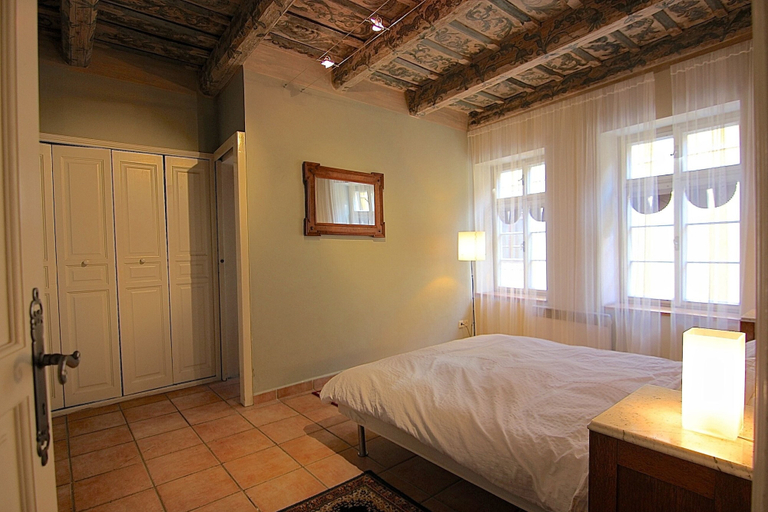 Others 2, 1 Bed Flat - Sleeps 4 - Balcony - Wifi, Praha 6