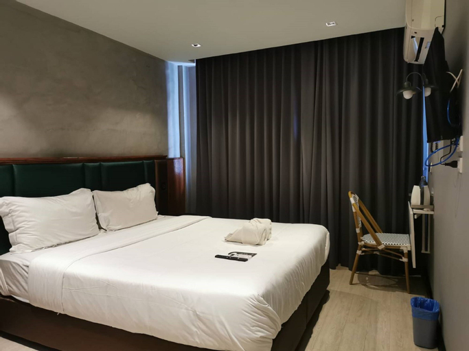 Bedroom 19