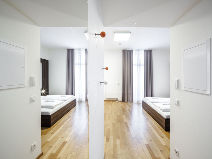 Bedroom 5, sevenDays Hotel BoardingHouse, Heidelberg