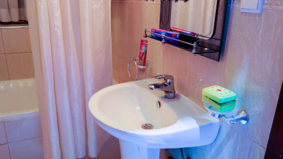 Bathroom 3, White Stone Apartment KIMIHURURA, Gasabo