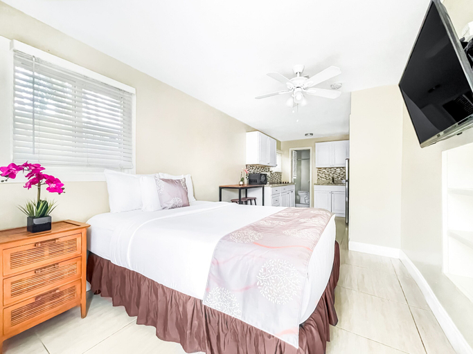Bedroom 2, The oasis, Broward