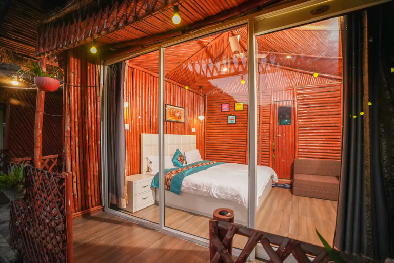 Bedroom 1, Kainaat A Riverside Homestay, Solan
