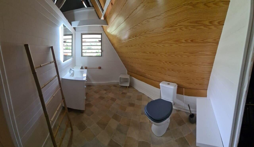 Bathroom 3, Green Villa Moorea