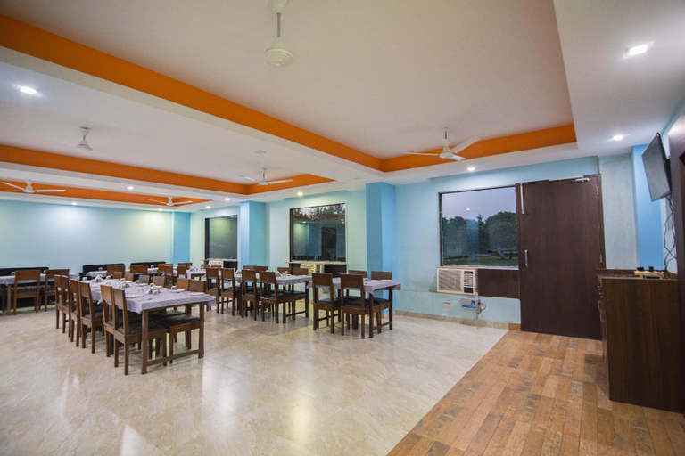 Food & Drinks 2, DND Hotel & Resort, Satna