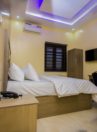 Bedroom 3, MITOS LUXURY SUITES -BODE THOMAS, Surulere