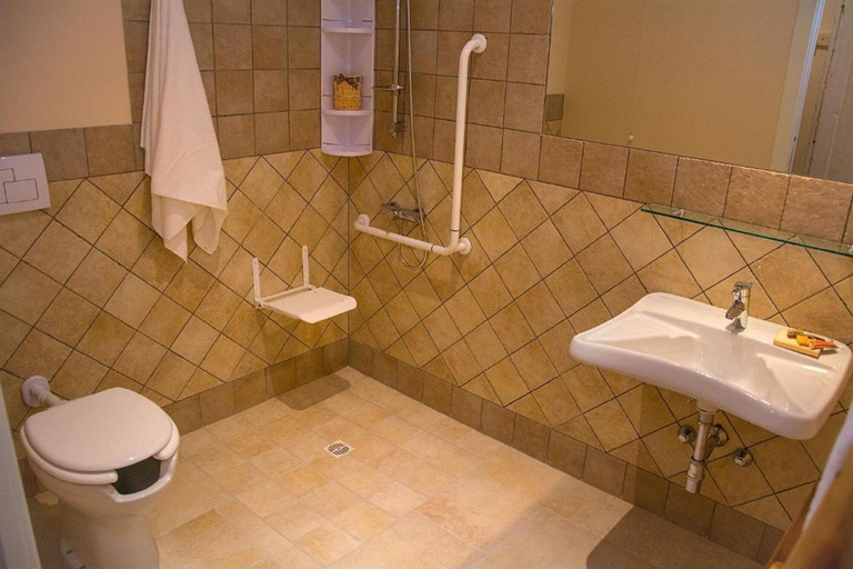 Bathroom 5, Relais Tenuta Campì, Lecce