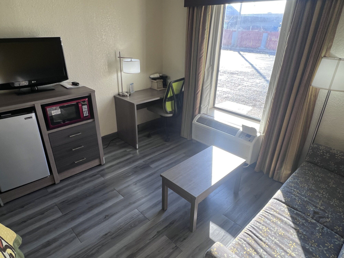 Others 5, Super 8 by Wyndham Ft Stockton, Pecos