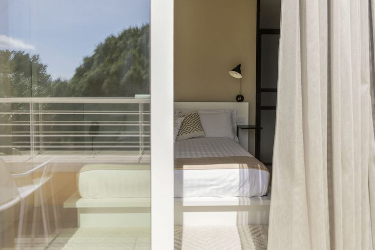 Bedroom 3, Arveskida Suite Apartment, Cagliari