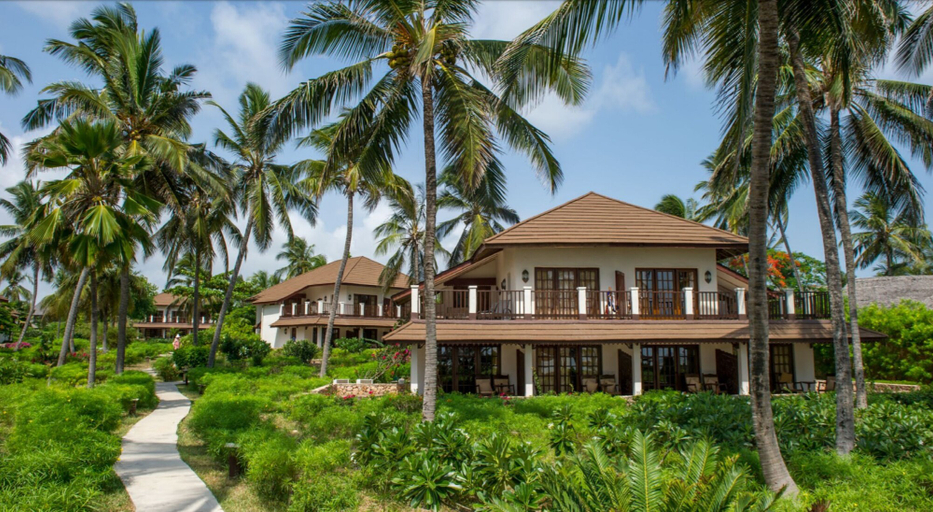 Exterior & Views 2, Breezes Beach Club & Spa – Half Board, Kusini