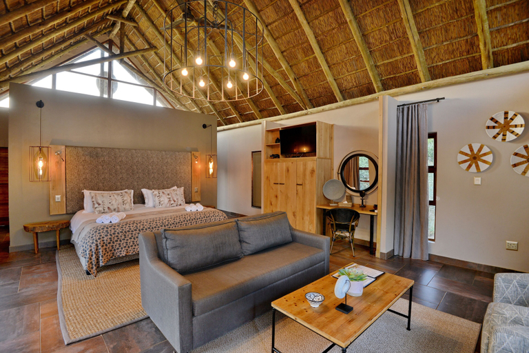 Bedroom 4, Black Rhino Game Lodge, Bojanala