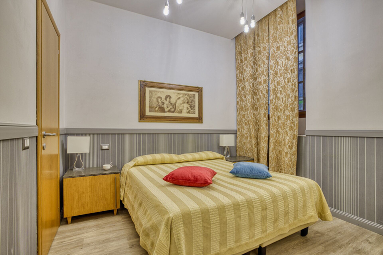 Bedroom 4, Lemon Garden, Rome