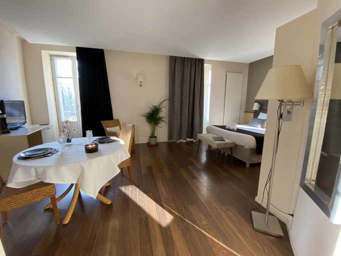 Bedroom 3, Cerise Luxeuil Les Sources, Haute-Saône