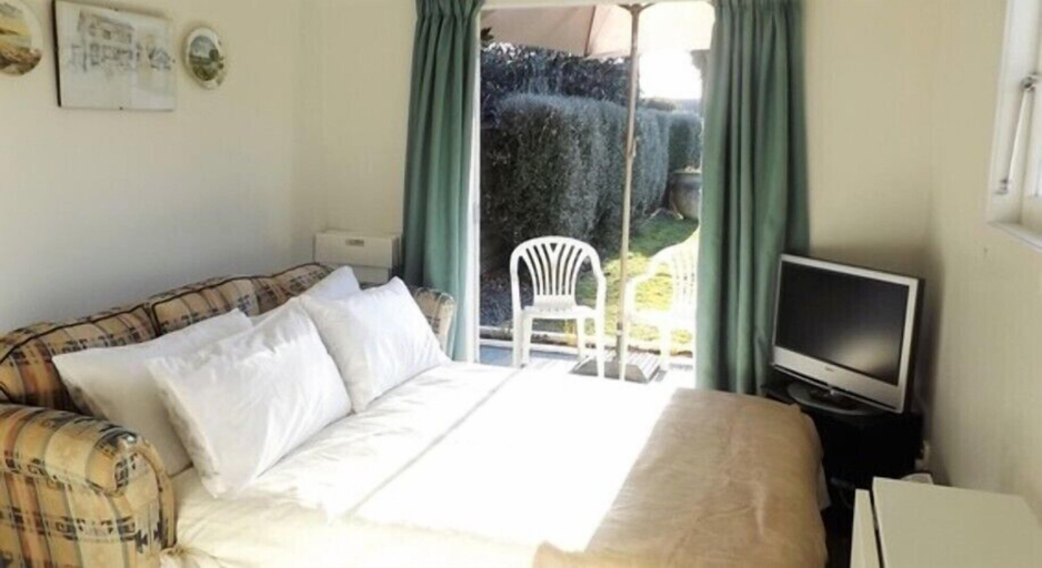 Bedroom 3, Villa Shakespeare, Waipa