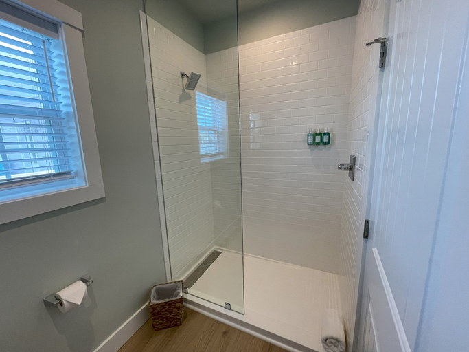 Bathroom 3, Key West Cottages, Accomack