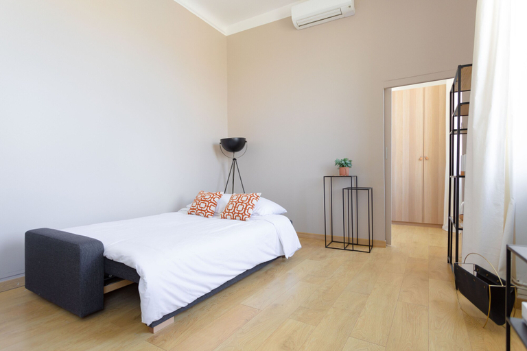 Bedroom 3, Le Rive Neuve, Bouches-du-Rhône