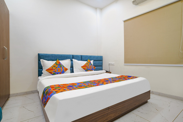Bedroom 2, Fabhotel Ramya, Indore